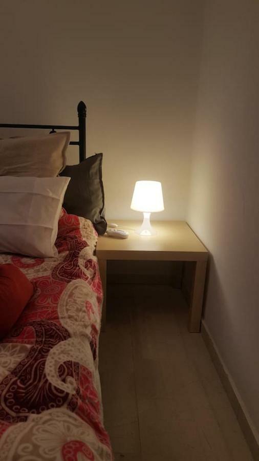 Apartment By Sepolia Metro-Ησυχη Γκαρσονιερα Κοντα Στο Μετρό Атина Екстериор снимка
